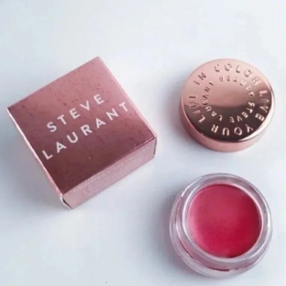 Steve Laurant Lip Gloss Tint in ‘Cherry’